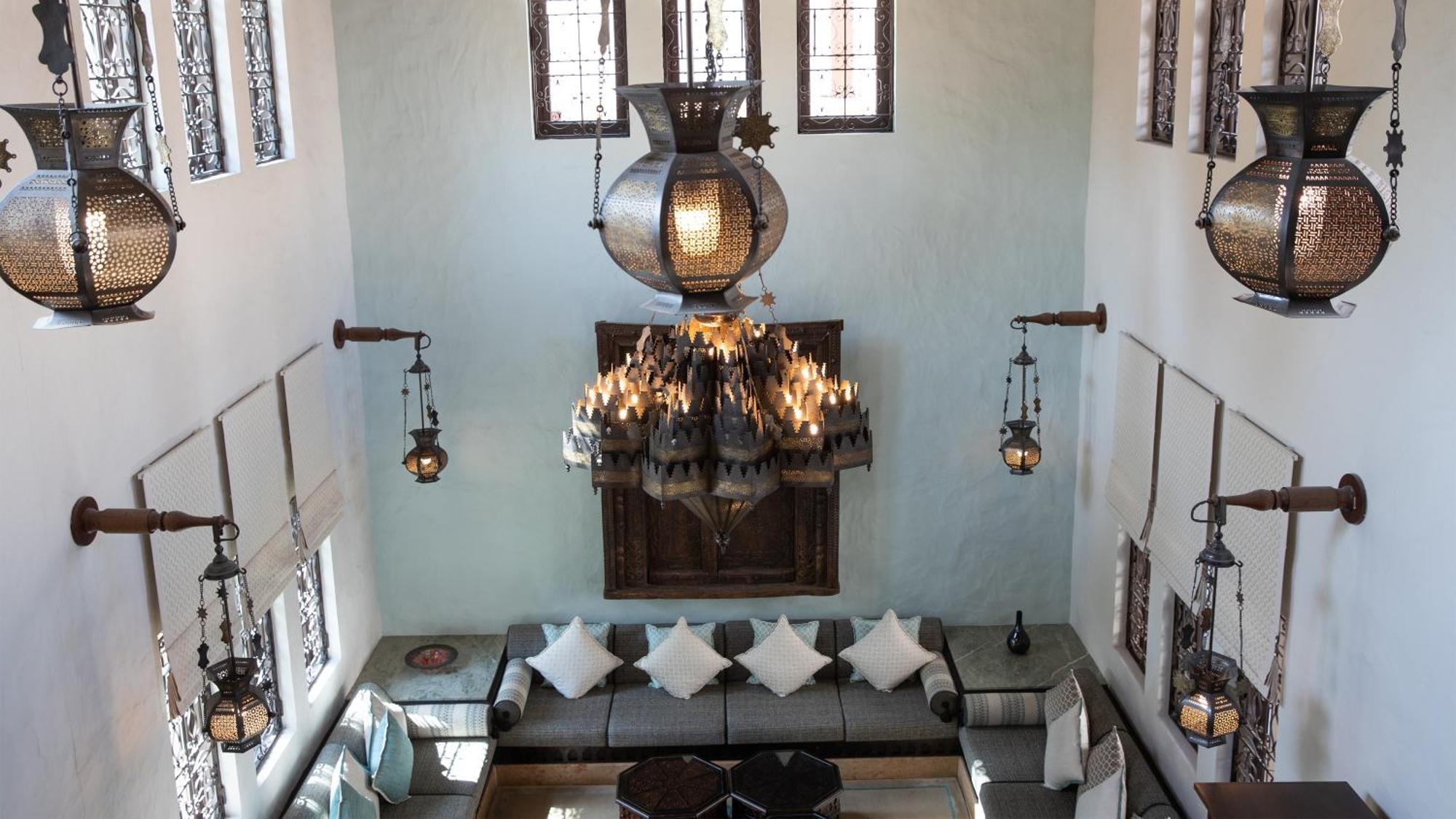 Jumeirah Dar Al Masyaf Dubai Exterior foto The interior of the synagogue